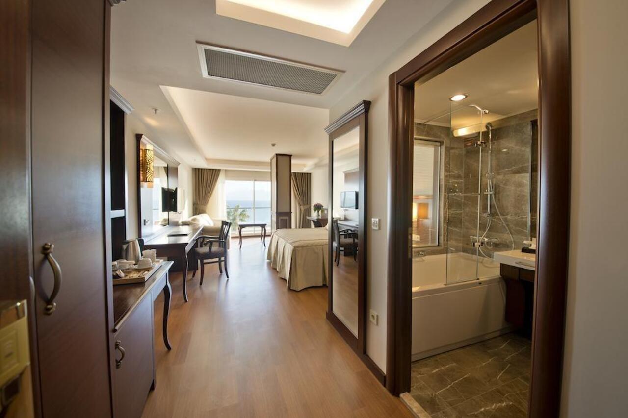 Prime Boutique Hotel Antalia Esterno foto