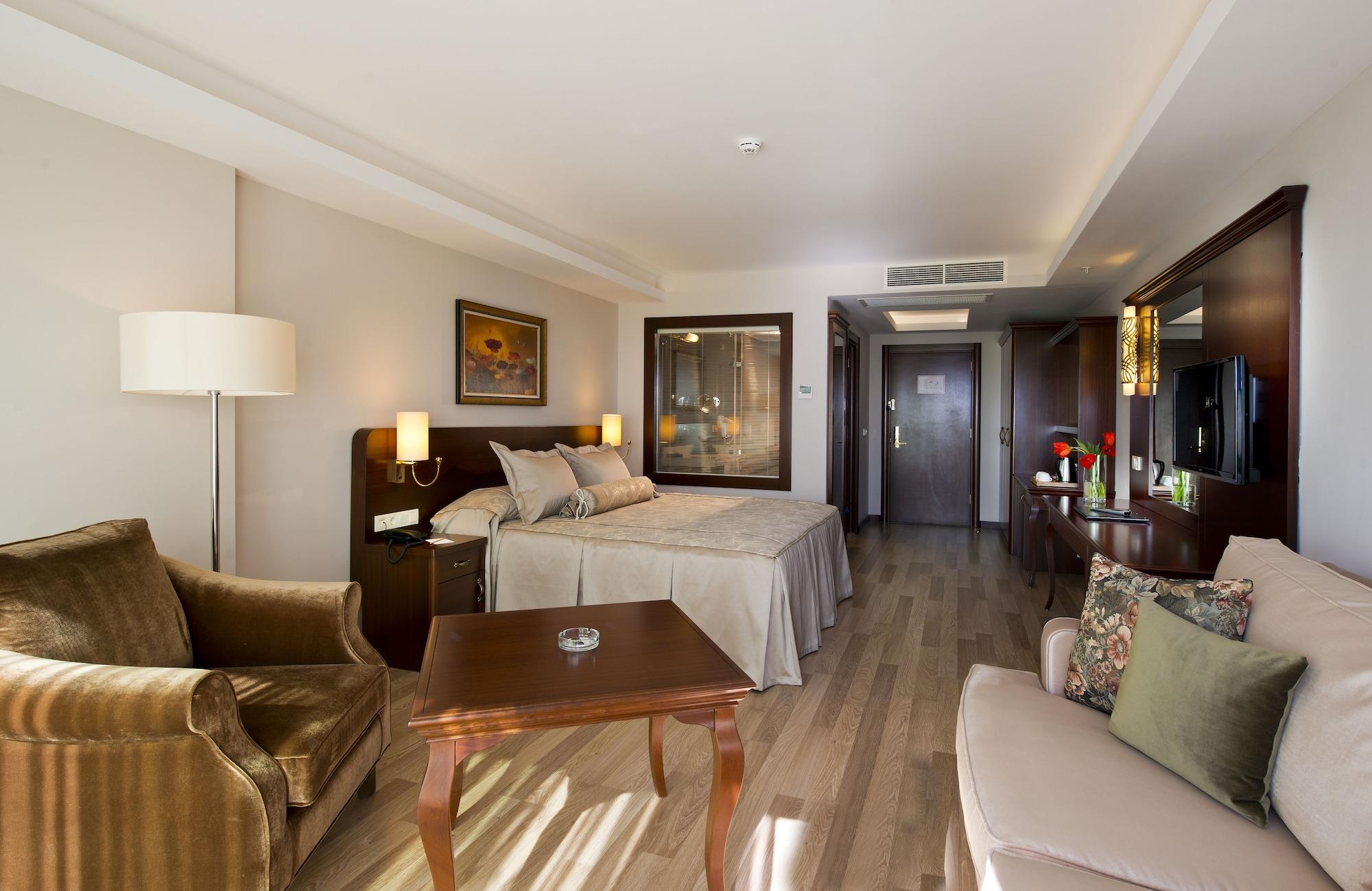 Prime Boutique Hotel Antalia Esterno foto