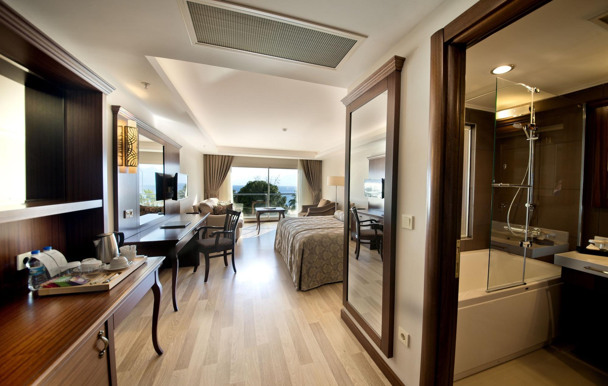 Prime Boutique Hotel Antalia Esterno foto